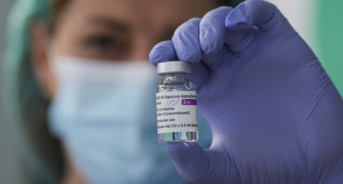 Cazurile de tromboză asociate vaccinului antiCovid AstraZeneca ar putea fi provocate de proteina FP4- Studiu – Coronavirus