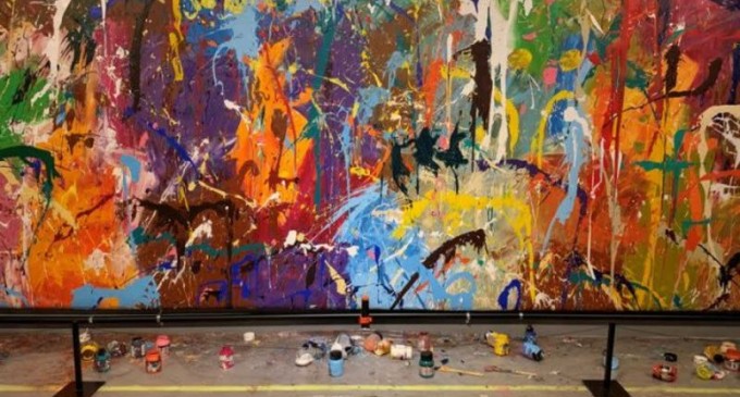 Un cuplu din Seul a distrus un graffiti în valoare de 500.000 de dolari – International