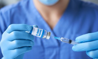 Sondaj MedLife: Intenția de vaccinare a românilor este sub așteptările inițiale, doar 5 milioane se vor vaccina până la finalul anului. „România nu va mai avea pe cine vaccina în iunie, dacă percepția nu se modifică” – Esential