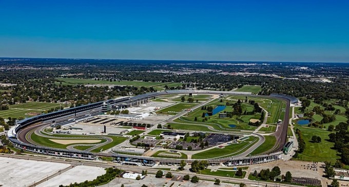 SUA experimentează și permite accesul a 135.000 de spectatori la cursa Indianapolis 500 – International