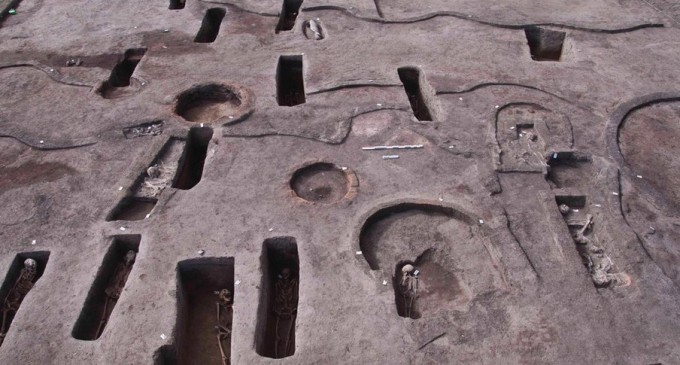 Egiptologii au descoperit zeci de morminte rare datând de dinaintea erei faraonilor – Arheologie