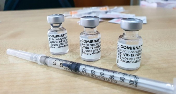 Explicațiile oficiale despre confuzia la vaccinare dintre denumirile Pfizer/BioNTech și Comirnaty – Coronavirus