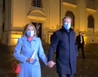 ​​VIDEO Președintele Klaus Iohannis participă la Slujba de Înviere la o biserică din centrul Sibiului – Esential