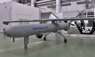 VIDEO Drona militară care ar putea fi fabricată în România: Israelienii de la Elbit au adus în țară drona pe care vor s-o facă aici pentru Armată / La Măgurele Simultec ar putea produce simulatoarele pentru dronă – Defense
