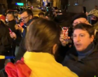 VIDEO Protest la Spitalul Foișor: Lumea strigă ”Criminalii”, ”Arafat, nu uita, asta nu e țara ta” – Esential