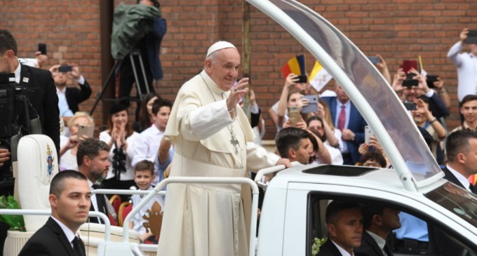 Papa Francisc va primi primul „papamobil” electric – International