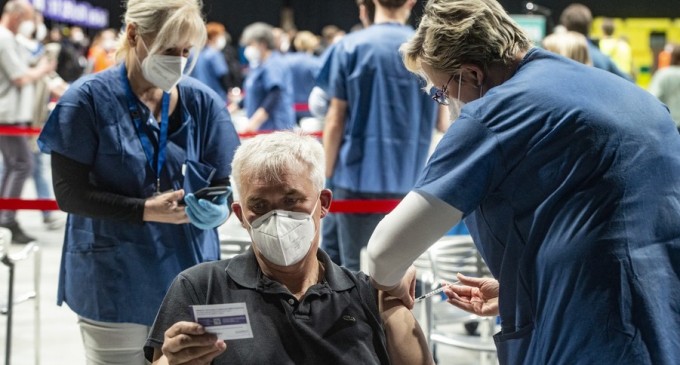 Avertisment din partea OMS: În viitor, am putea avea o ”constelație de mutații” ale coronavirusului care ar putea duce la pierderea eficienței vaccinurilor – Coronavirus