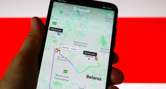 Estonia interzice avioanelor din Belarus să treacă prin spațiul său aerian – International