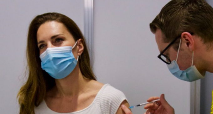Kate Middleton, Ducesa de Cambridge, a primit prima sa doză de vaccin anti-Covid – Coronavirus