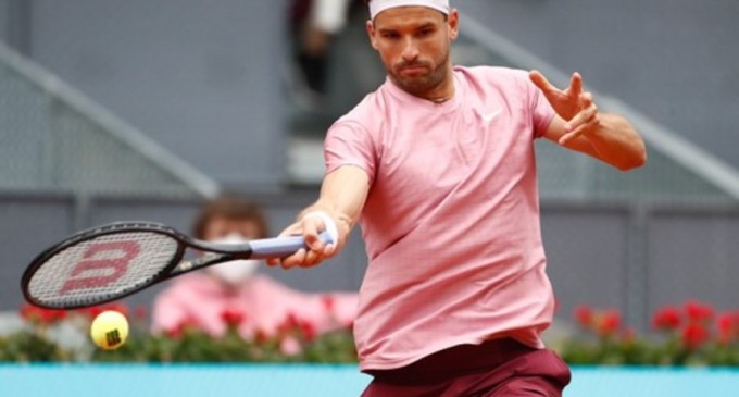 Roland Garros: Grigor Dimitrov, abandon în primul tur după ce a condus cu 6-2, 6-4, 5-1 (40-0) – Tenis