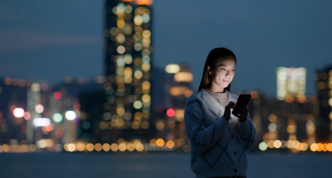 Raport Ericsson ConsumerLab: Tehnologia 5G aduce modificări în comportamentul de utilizare a smartphone-urilor