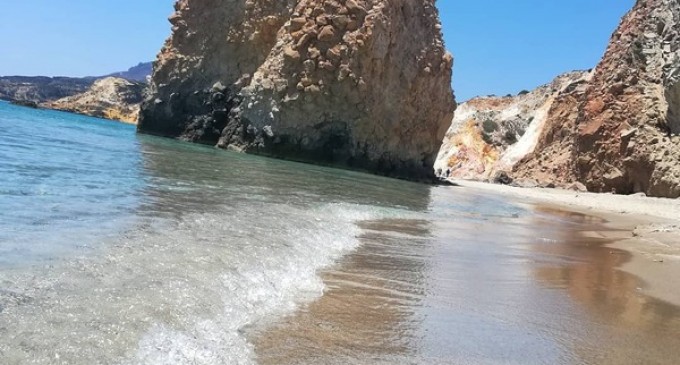 ​Weekend report ​O plimbare prin Univers cu astronomul Adrian Șonka. Cu Tudor Chirilă, despre politică, muzică și vaccinare. Grecia: Vacanță cu emoții pentru un milion de români. Idei simple și caraghioase pentru a vă ține copiii ocupați – Finante – Banci