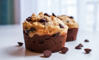 Îţi deschizi o patiserie? Atunci ai nevoie de un mixer planetar! Iată cum îl alegi!