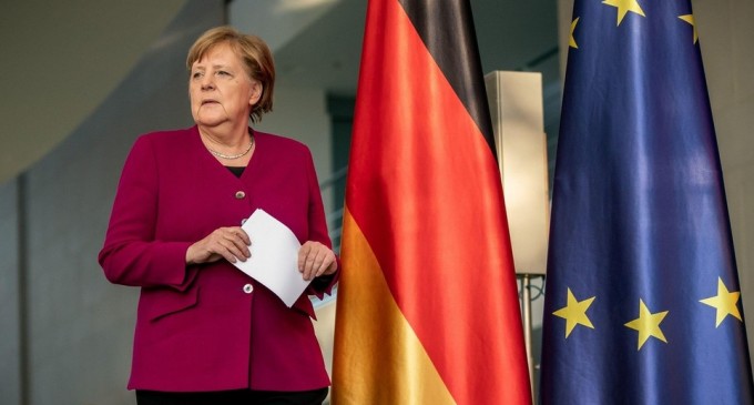 Angela Merkel va avea o pensie de 15.000 de euro pe lună – International