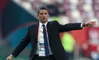 PAOK Salonic, antrenată de Răzvan Lucescu, la un pas de grupele Conference League – Fotbal