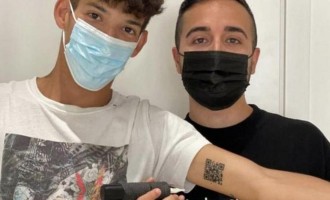 Brațul la control: Un student italian și-a tatuat codul QR de pe certificatul de vaccinare antiCovid – Coronavirus