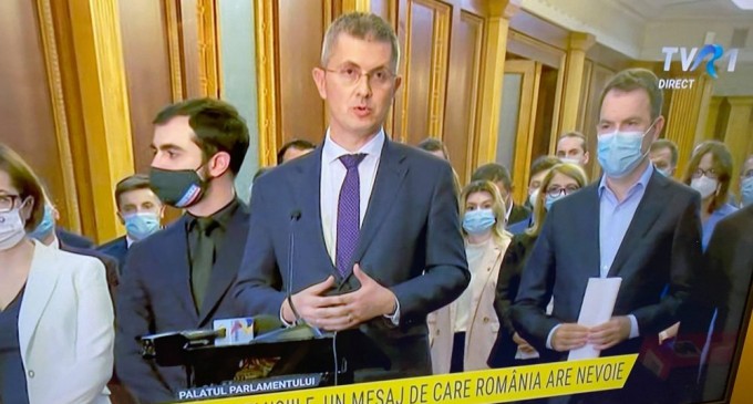 ,,Ministrii de la usereu si plus si-au scris demisiile/Speculatorii isi incarca armele”/Papusarii sunt aceiasii – Marionetele s-au schimbat – Ziarul Incisiv de Prahova