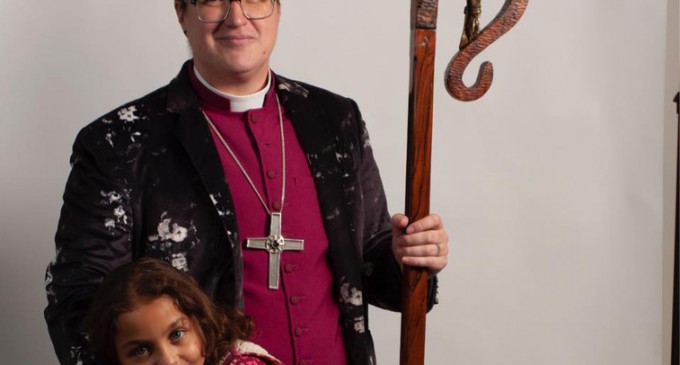 Primul episcop transgender dintr-un cult creștin important vrea să lupte pentru justiție socială / Ce pronume folosește – International