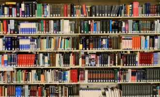 Hoțul de cărți – Marcus Zusak