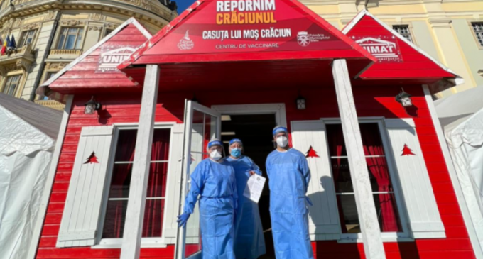 Căsuța lui Moș Crăciun din Piaţa Mare a Sibiului transformată în centru de vaccinare – Coronavirus
