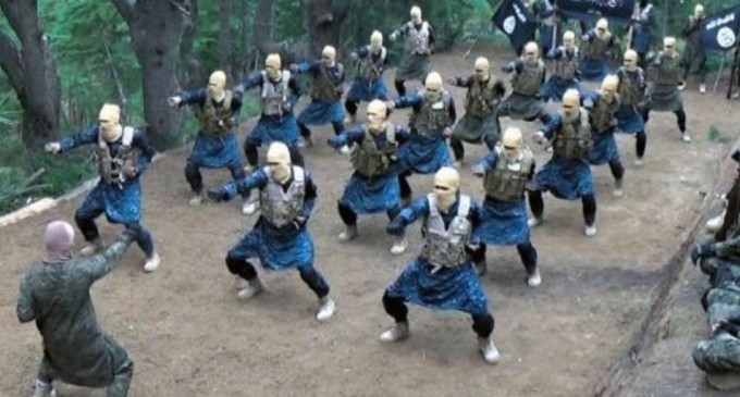 Afganistan: Talibanii au lansat o ofensivă de amploare contra organizației Stat Islamic – International