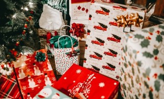 Gift-guide: ce cadouri de Crăciun poți cumpăra pentru întreaga familie