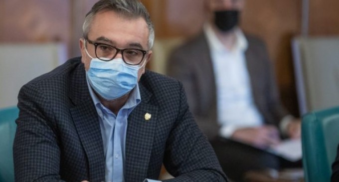 Ministrul Culturii, Lucian Romașcanu, s-a infectat cu noua tulpină de coronavirus