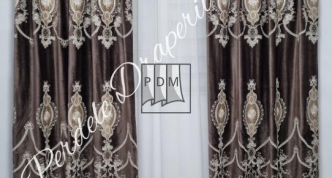 Decorarea ferestrelor cu draperii in locul perdelelor