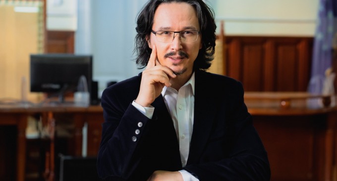 Cristi Danileţ, susţinut de şase organizaţii neguvernamentale pentru funcţia de judecător la Curtea Constituţională a României