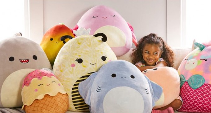 De ce sa oferi unui copil jucarii de plus? Cateva motive