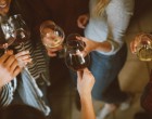 Dacă vrei să dai o petrecere, poţi cumpăra narghilea şi arome pentru un eveniment reuşit