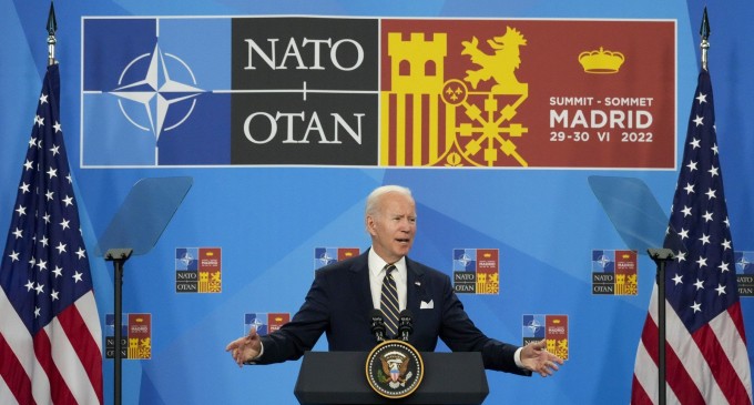 Departamentul Apărării: SUA va asigura Ucrainei sisteme împotriva aeronavelor fără echipaj pentru a „lovi proiectilele de pe cer”