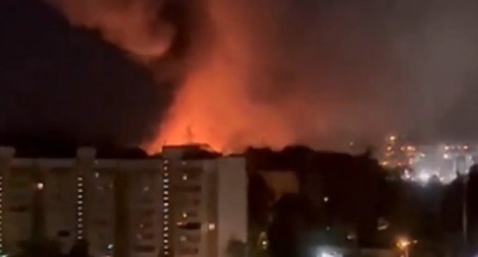 VIDEO Incendiu la o baza militară cu recruți de lângă Moscova