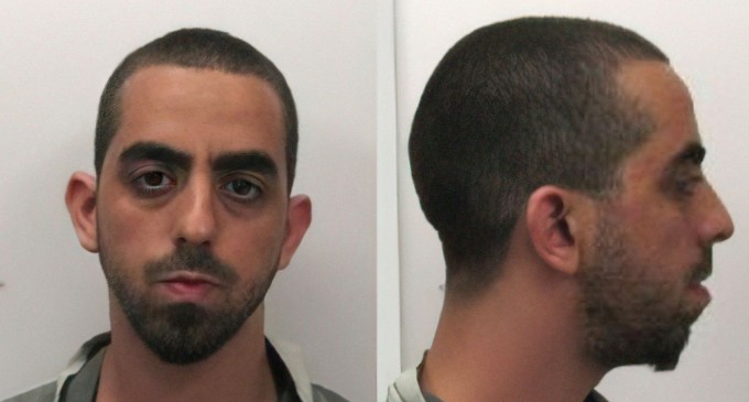 Atacatorul lui Salman Rushdie se declară un admirator al ayatollahului Khomeini