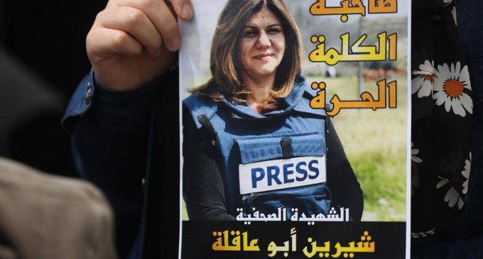 Armata israeliană recunoaște, pentru prima dată, o „posibilitate ridicată” să o fi ucis pe jurnalista Shireen Abu Akleh