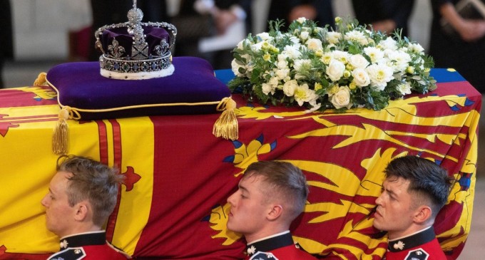 Marea Britanie invită Coreea de Nord să trimită un reprezentant la funeraliile reginei Elisabeta a II-a