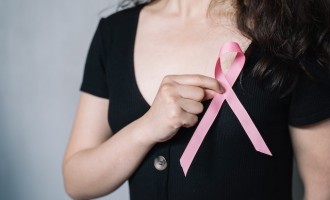 Cancerul mamar: ce este și cum poate fi prevenit