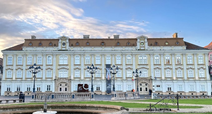 Artiștii austrieci, boicotați de Muzeul Național de Artă Timișoara, după ce Austria a blocat aderarea României la Schengen