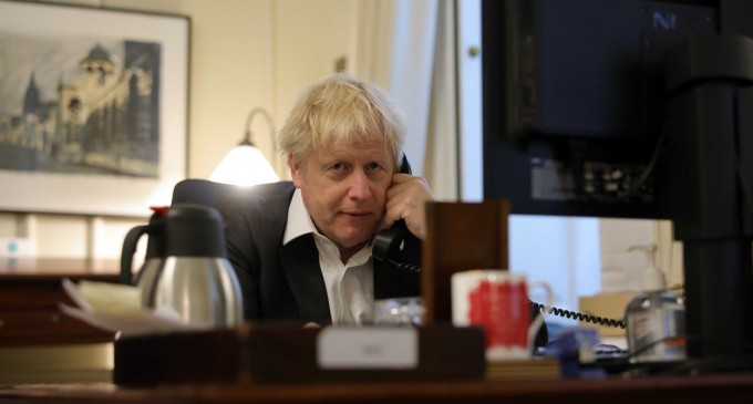 Boris Johnson, ameninţat de Putin înainte de invazia în Ucraina: “Boris, nu vreau să vă fac rău, dar cu o rachetă ar dura doar un minu”