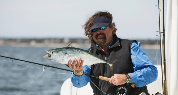 Studiu: Consumarea unui pește din SUA echivalează cu a bea apă potabilă contaminată timp de-o lună