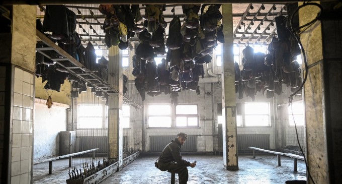 Muncitor de la cariera Jilţ Sud: Tot timpul este un pericol, inclusiv cu utilajele vechi pe care lucrăm / Ce spune managerul Complexului Energetic Oltenia despre demisie