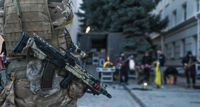 LIVE Război în Ucraina, ziua 318: Ucraina crede că Rusia va ataca bisericile în ziua de Crăciun / Rușii au continuat să atace în ciuda armistițiului ordonat de Putin