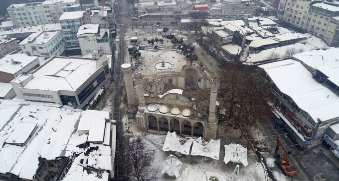 VIDEO Imagini din dronă dintr-un oraș din Turcia transformat în mare parte în ruine, după cutremurul devastator / Femeie salvată după ce a stat 52 de ore sub dărâmături