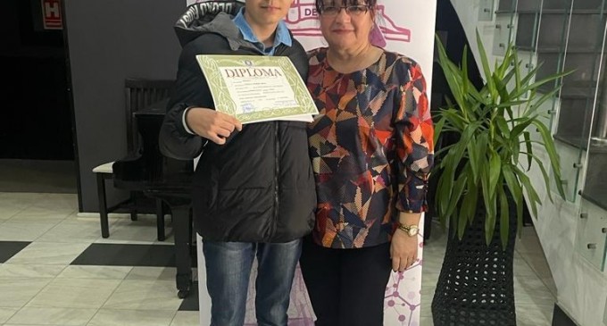 Robert Cosac, elev al Şcolii Gimnaziale „Take Ionescu”, premiat la ONCH