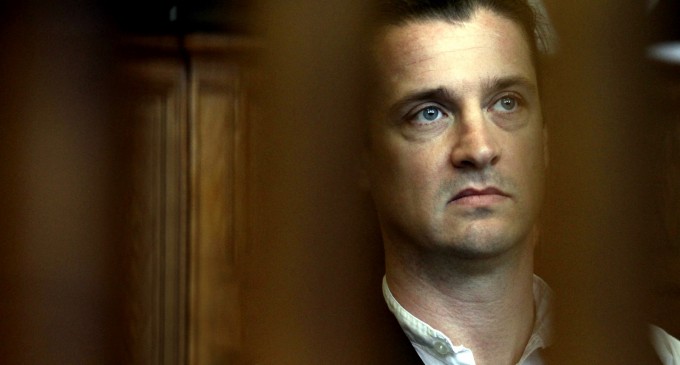 VIDEO Ungaria a eliberat mai mulți teroriști de extrema dreaptă cu ocazia vizitei papei Francisc / Unul s-a urcat pe cal și a plecat de la penitenciar