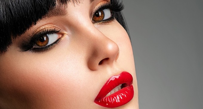 Top 5 tendințe de machiaj pentru sezonul acesta