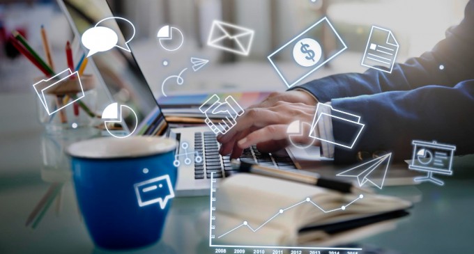 Care este diferența dintre marketingul digital si marketingul tradițional?