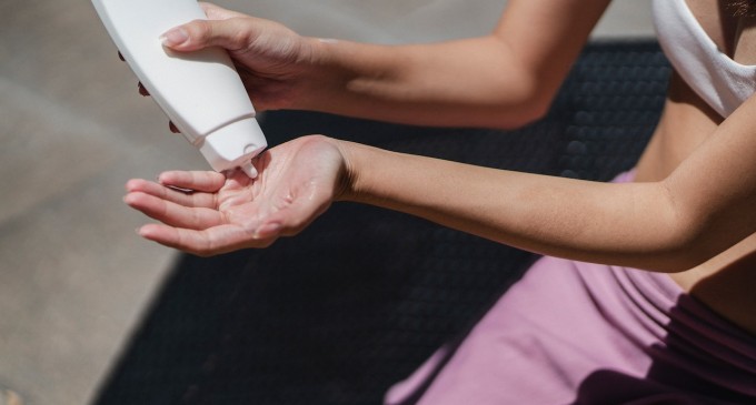 Cum să folosești corect produsele cu SPF pentru o protecție maximă?
