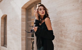 Culoarea anului 2023 în modă