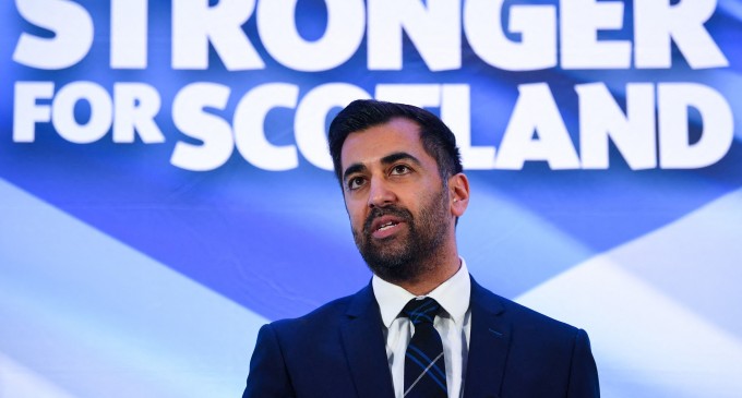 Cumnatul premierului scoțian Humza Yousaf, arestat pentru răpire și șantaj după moartea unui bărbat